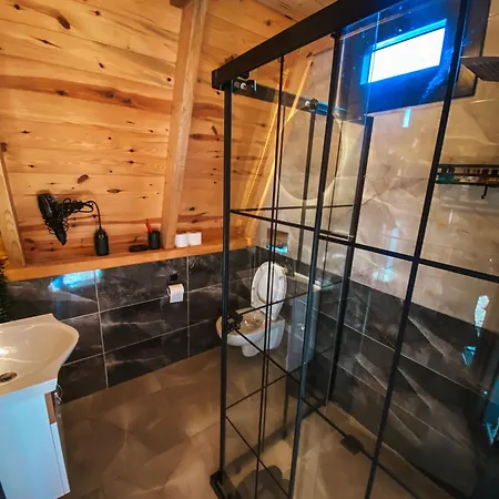 Chalet Poyraz 1 *